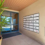 Apartament Modern & Bright 2 Bdr By Lovelystay *