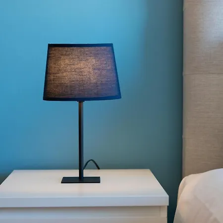 Modern & Bright 2 Bdr By Lovelystay Appartement *